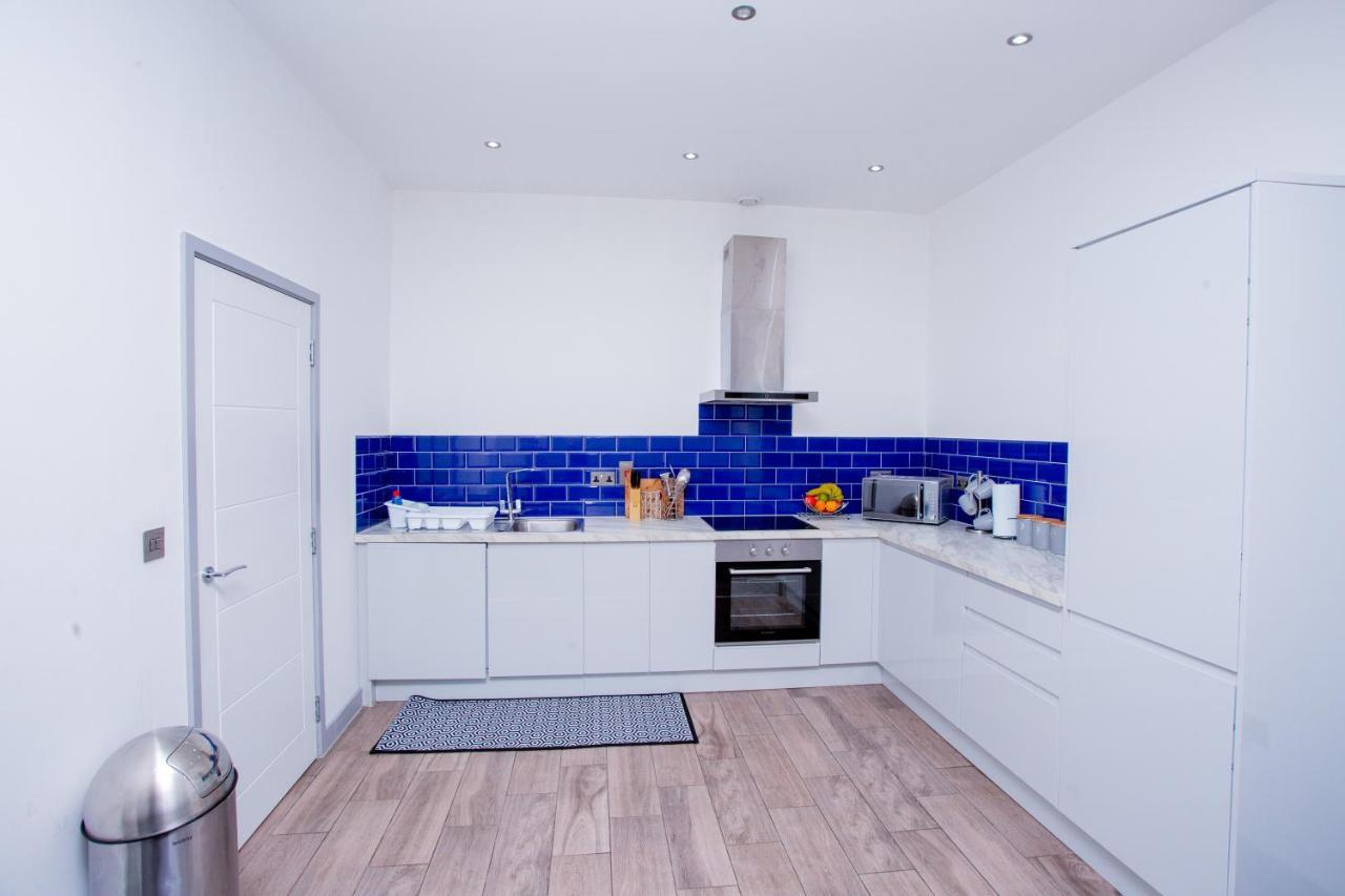 Spacious Urban City Apartment Doncaster Bagian luar foto