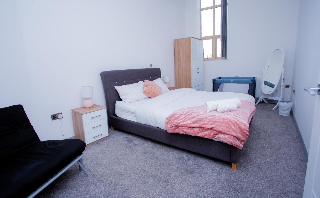 Spacious Urban City Apartment Doncaster Bagian luar foto