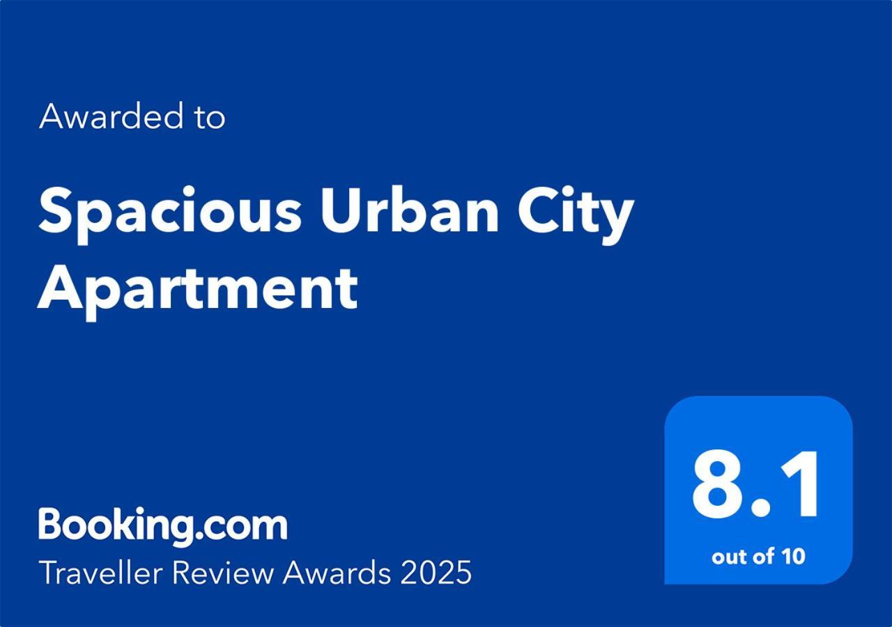 Spacious Urban City Apartment Doncaster Bagian luar foto